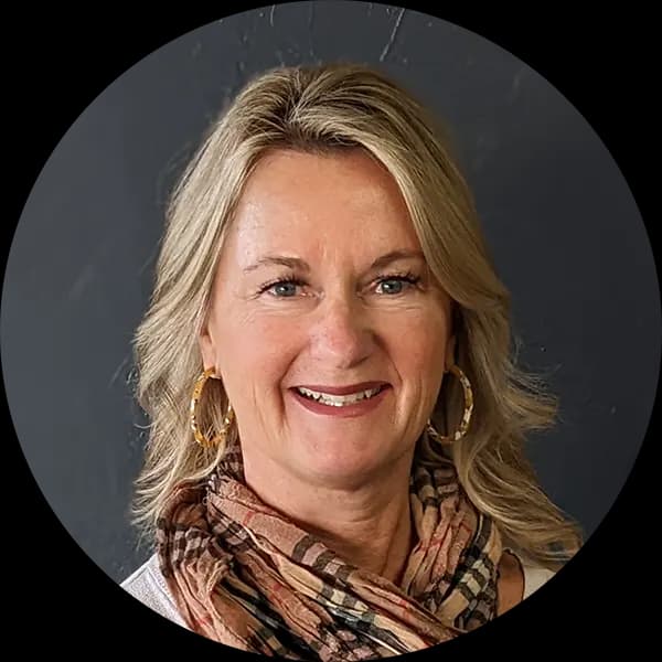 Dr. Natalie Lyle